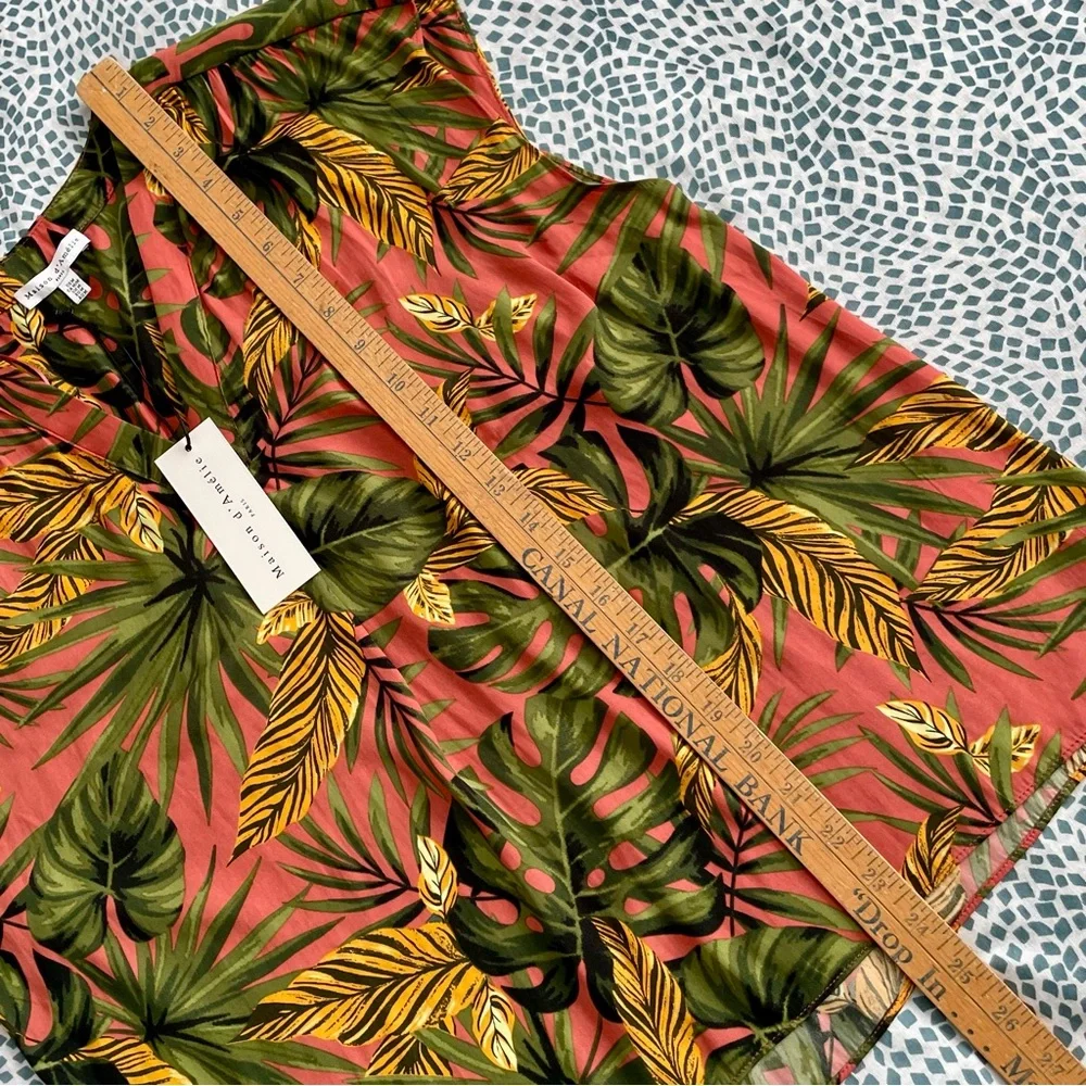 NWT Maison d’Amelie Paris Coral Tropical Print Cap-Sleeve V-Neck Blouse Top New - Picture 9 of 11